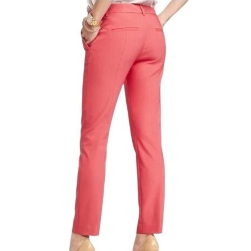 LIKE NEW Express Extreme Stretch Mid Rise Skinny Pants in Salmon Size 8 Regular - Picture 2 of 11